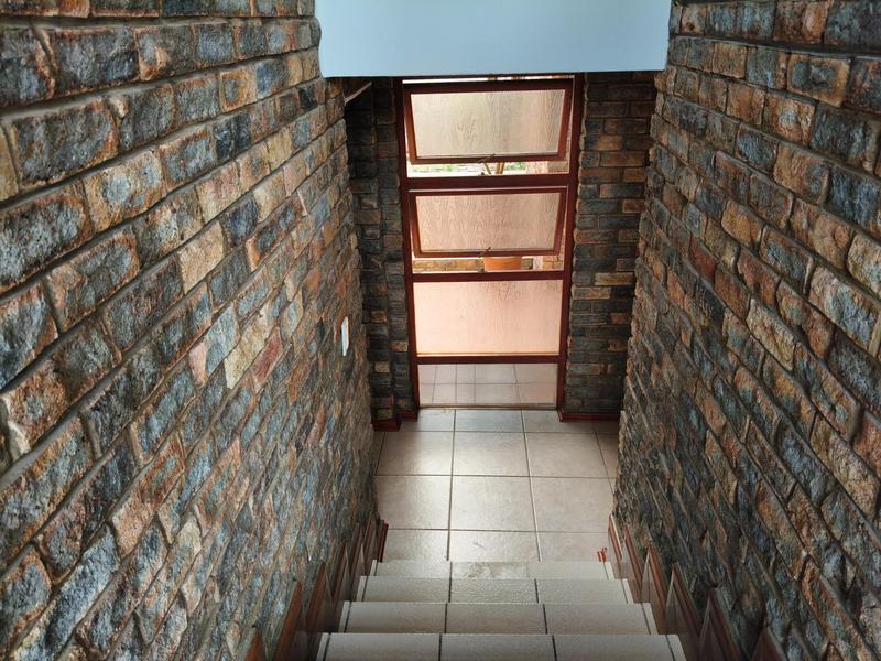 5 Bedroom Property for Sale in Oatlands North Eastern Cape
